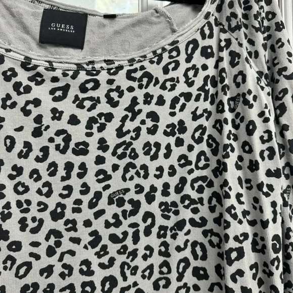 Guess | Grey & Black Leopard Print Long Sleeve Sweater Top Distressed Hem Size L - Picture 7 of 7